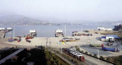 5年內(nèi)建成三峽翻壩物流產(chǎn)業(yè)園 承擔一半以上貨運量_湖北頻道_鳳凰網(wǎng)
